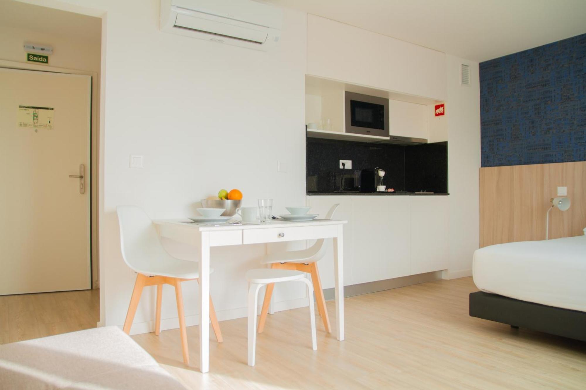 Select Apartahotel *